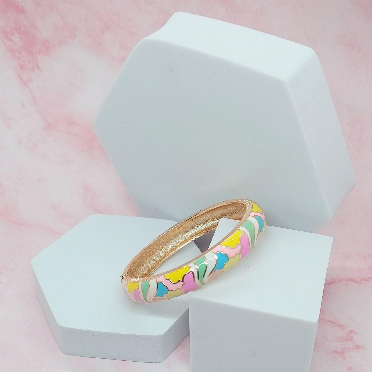 SHONA- MULTICOLOURED BRACELET - beyouindia