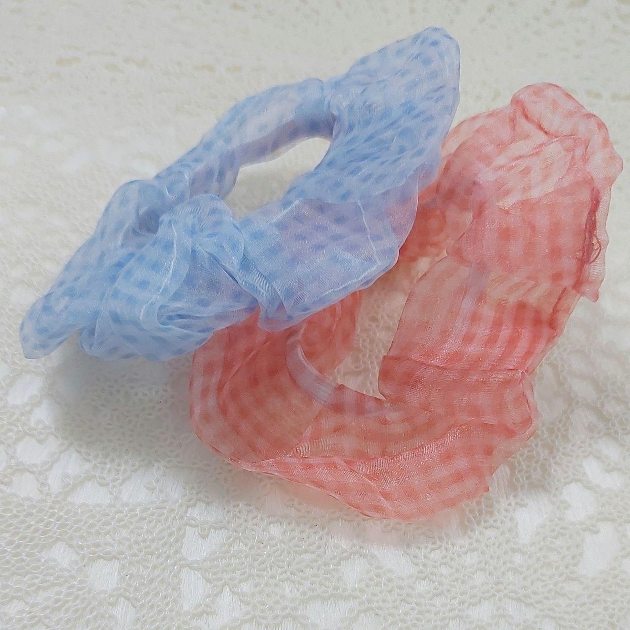 PRITI- POLKA DOT SCRUNCHIES - beyouindia