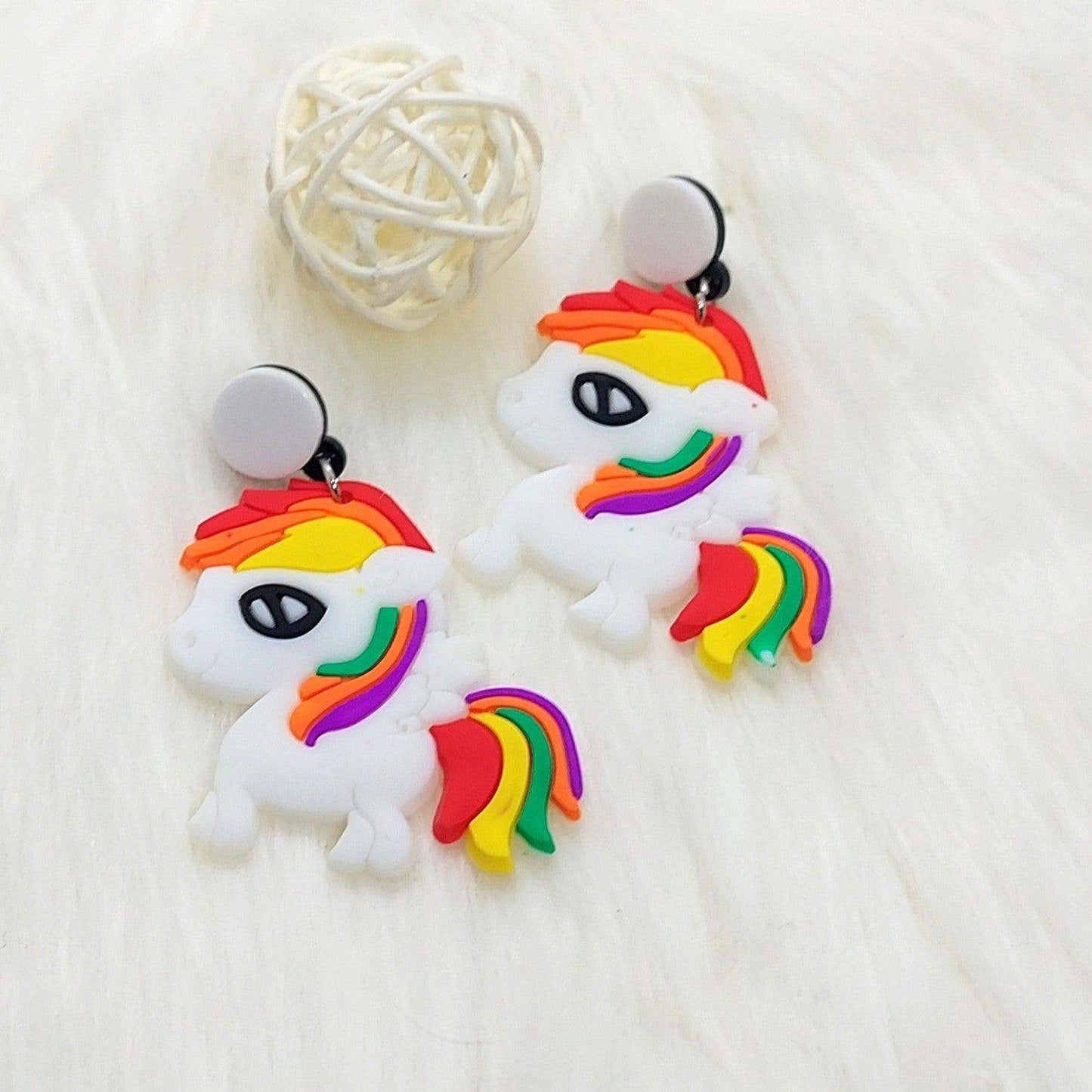 ANNA-UNICORN EARRINGS - beyouindia