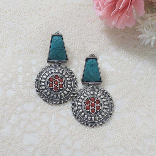 KAIYNAT-GERMAN SILVER EARRINGS - beyouindia