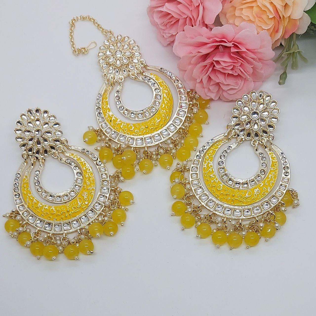 SHINING YELLOW-MAANG TIKKA SET - beyouindia