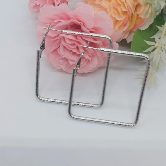 CHAAYA- SILVER HOOPS - beyouindia