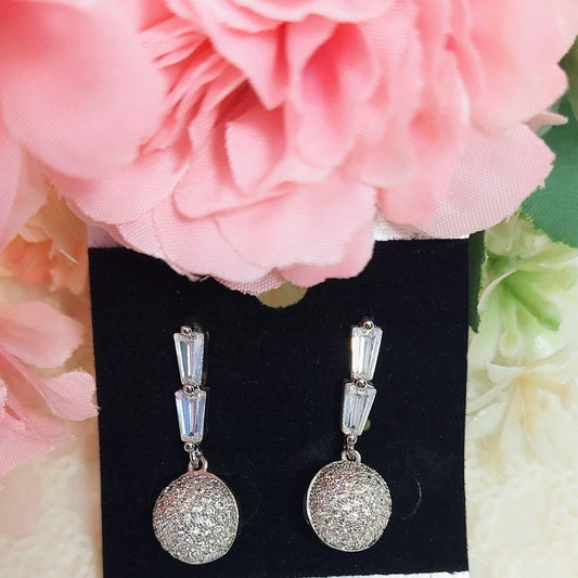 TEAR DROP- CUBIC ZIRCONIA EARRINGS - beyouindia